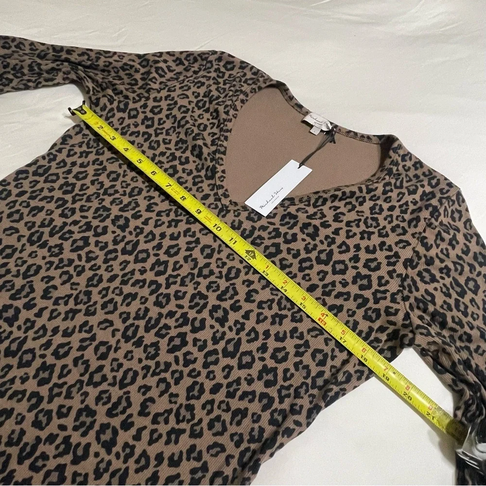 Michael Stars Remi‎ V-Neck Tee in a leopard print pattern